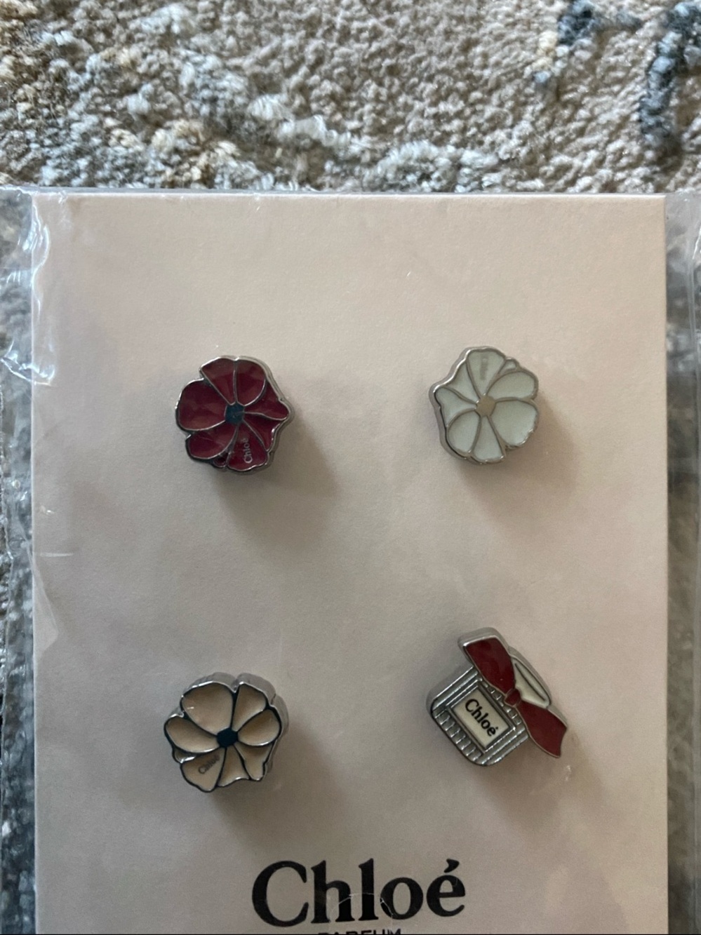 Chloé Floral Enamel Brooch pin  4 pic Set in Red, White, and Cream
